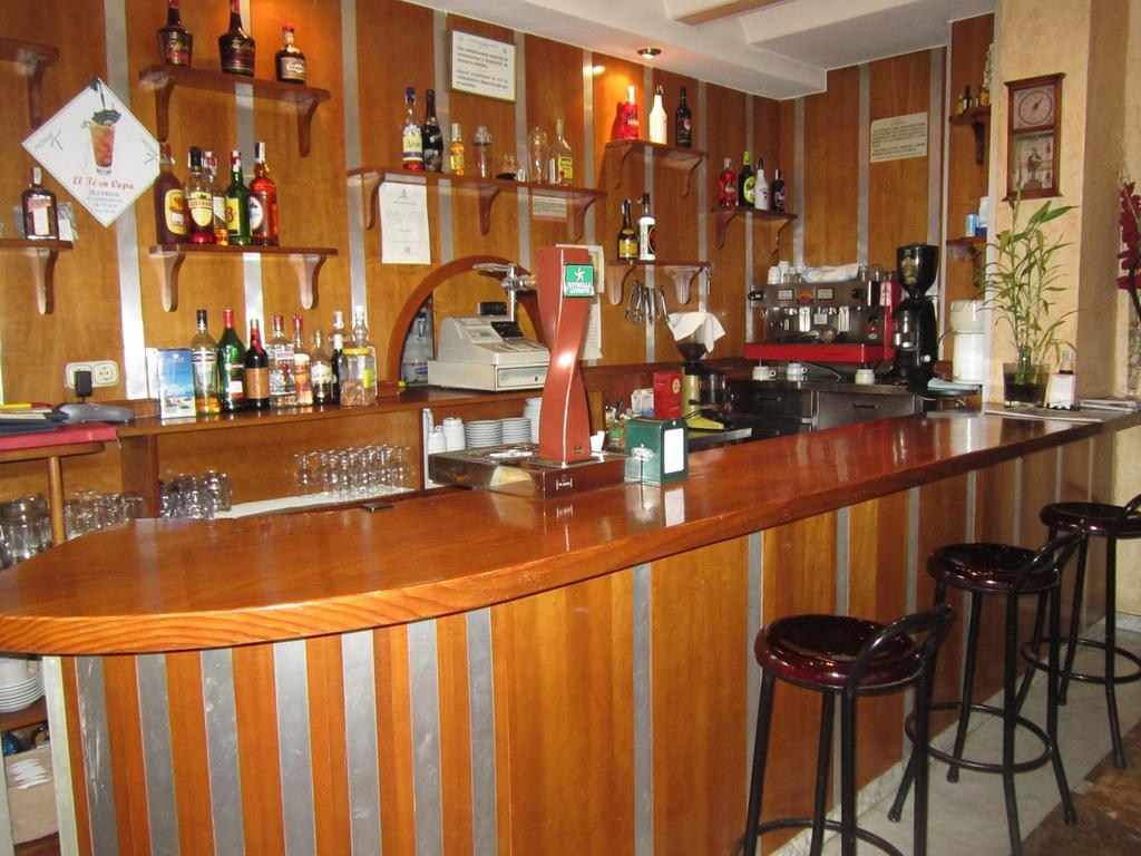 Hotel Mediterráneo Guardamar del Segura Buitenkant foto